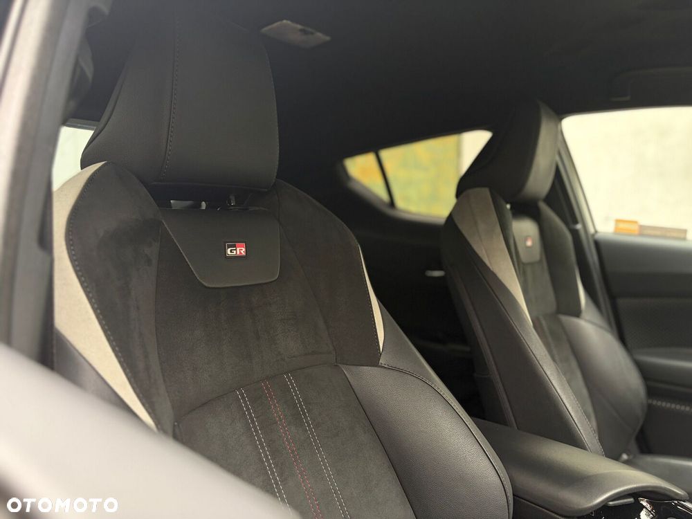Toyota C-HR 1.8 Hybrid GPF GR Sport - 21