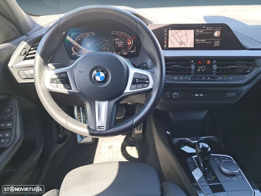 BMW 116 d Pack Desportivo M Auto - 11
