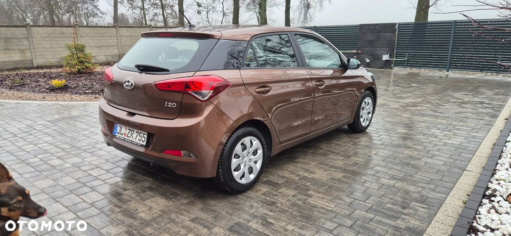 Hyundai i20 1.2 Trend - 3