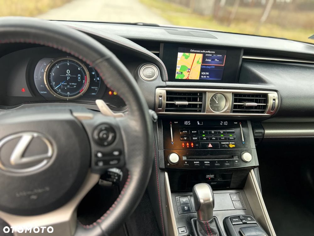 Lexus IS 250 F Sport - 8