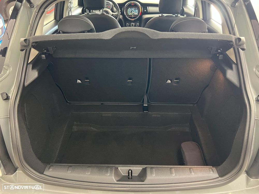 MINI 5 Portas One D - 18