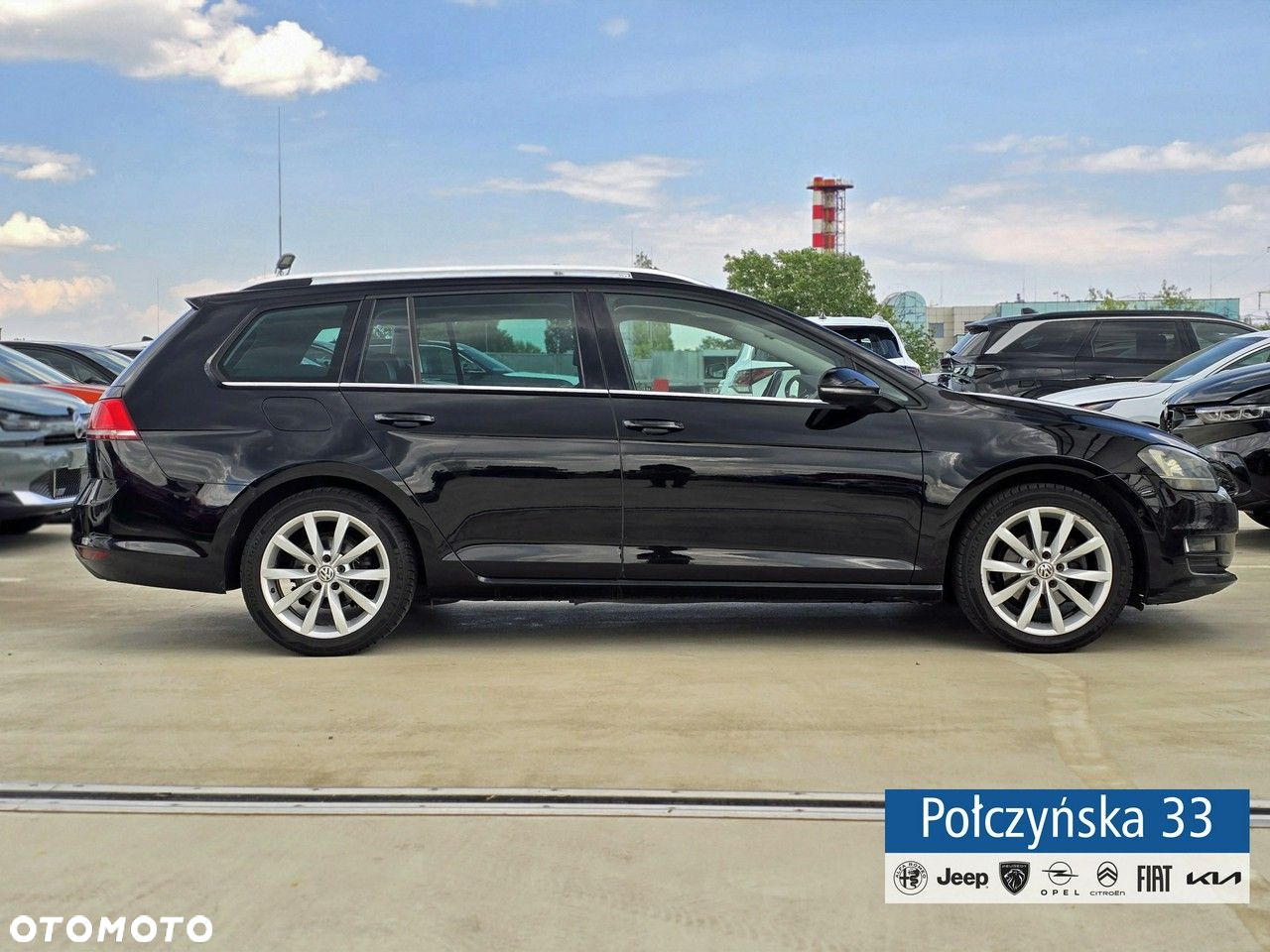 Volkswagen Golf - 32