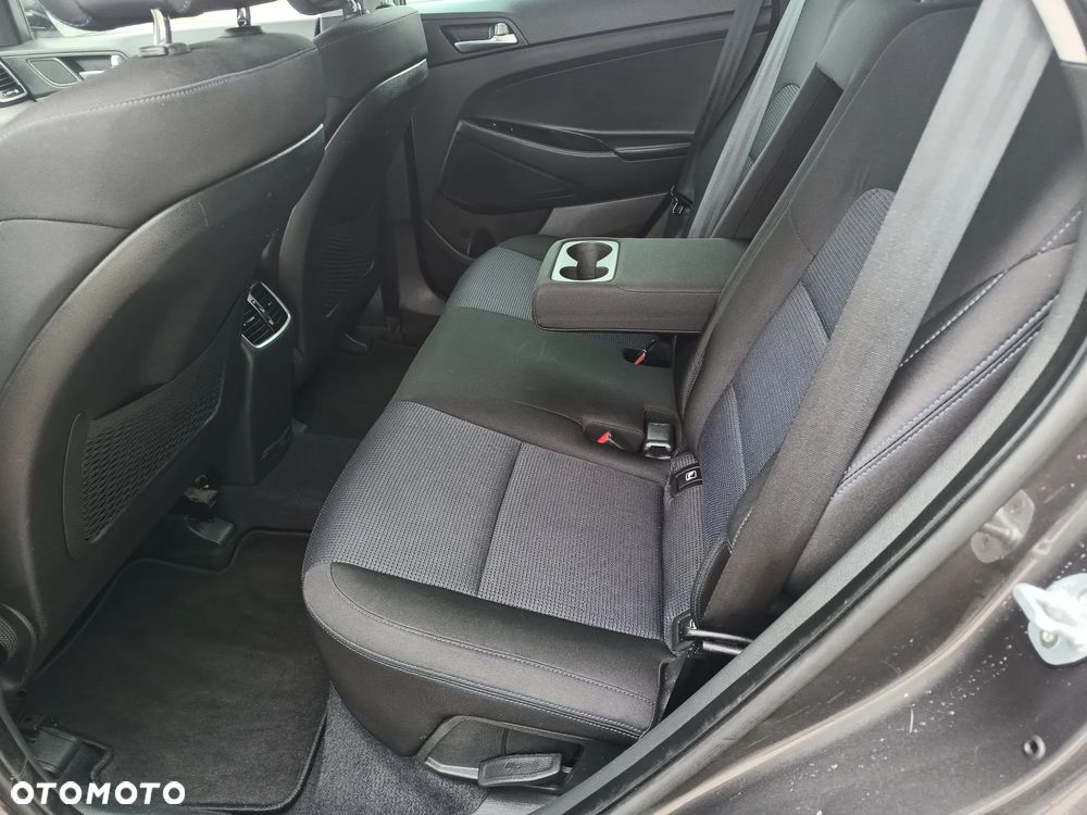 Hyundai Tucson blue 1.7 CRDi 2WD DCT Premium - 14