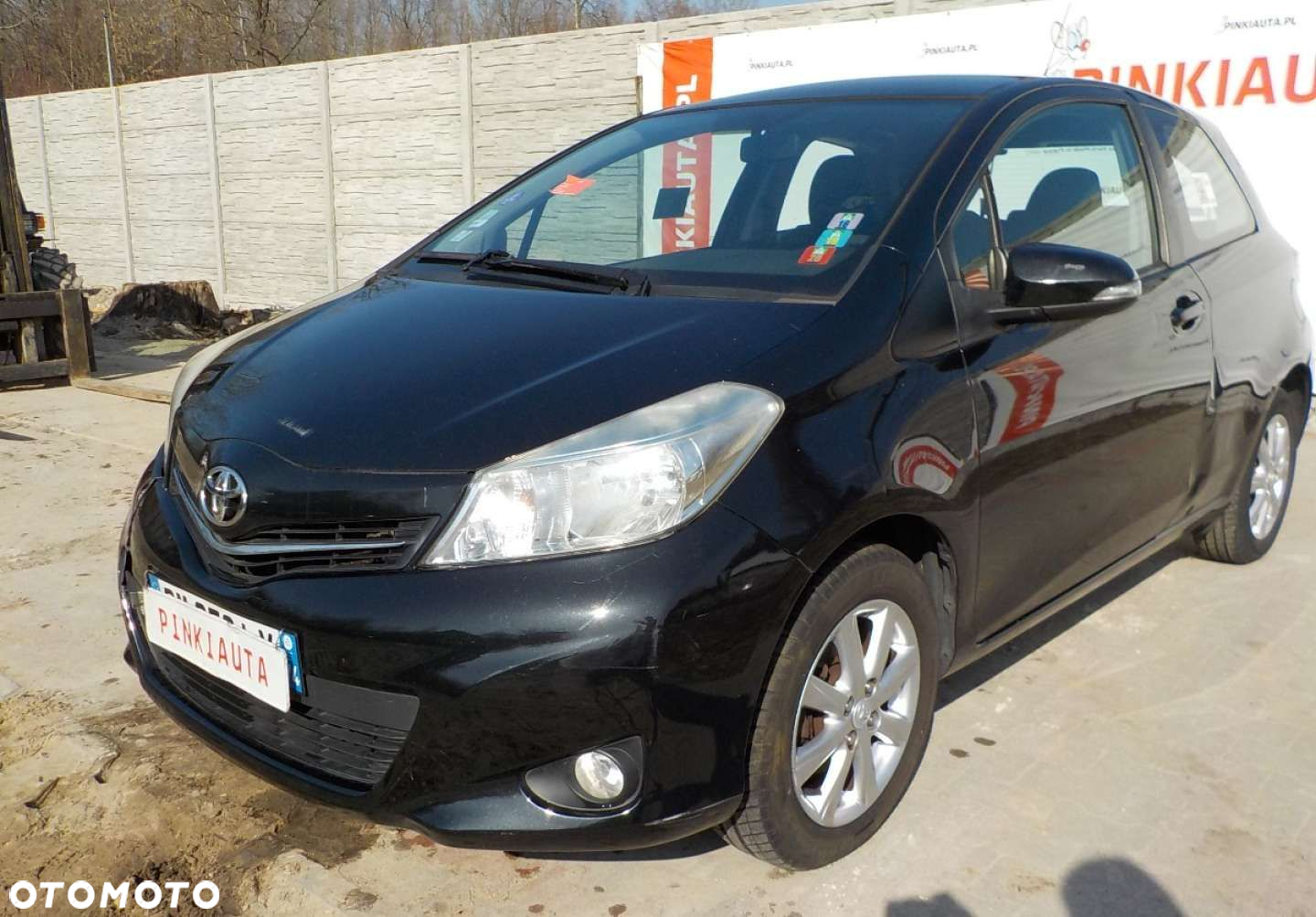 Toyota Yaris - 10