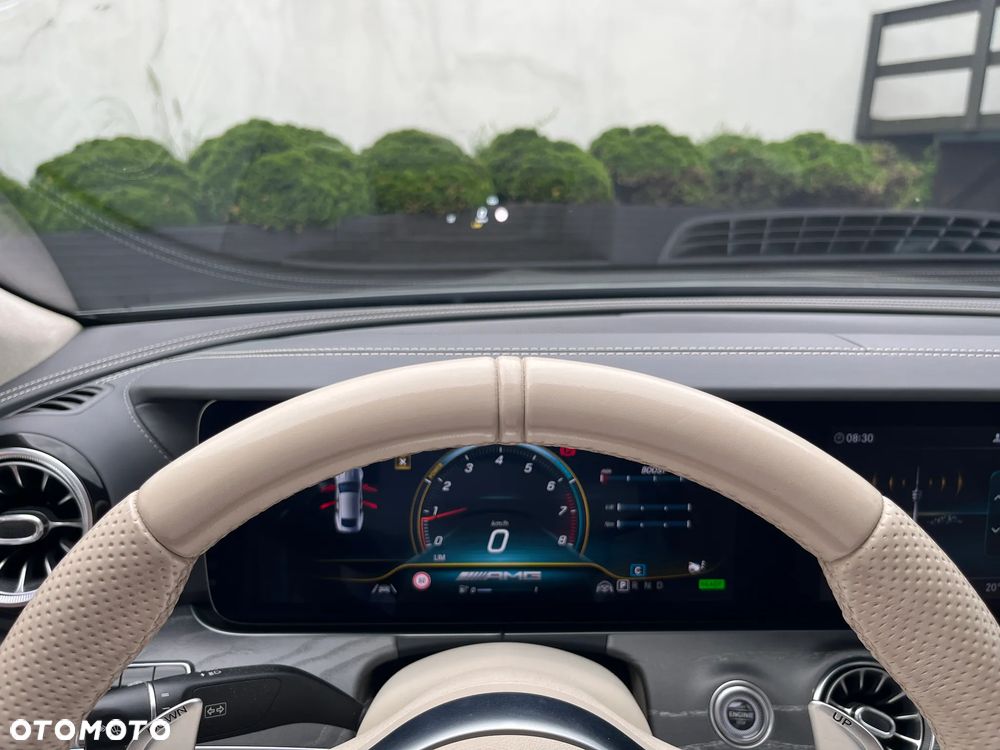 Mercedes-Benz AMG GT 43 4-Matic+ - 14