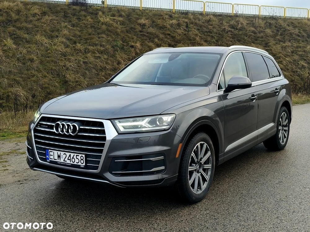 Audi Q7 - 6