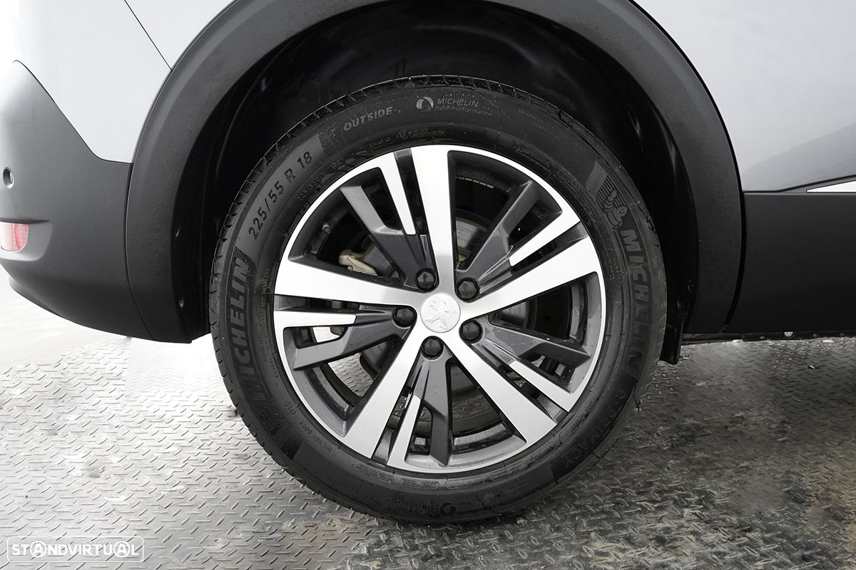 Peugeot 5008 1.2 PureTech Allure Pack EAT8 - 5