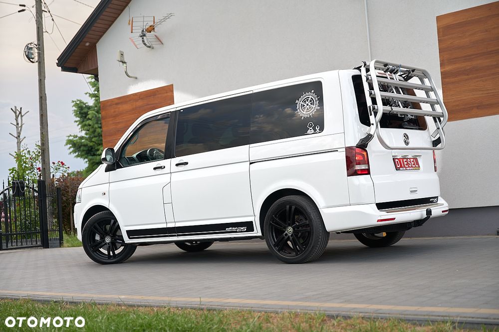 Volkswagen Multivan - 1