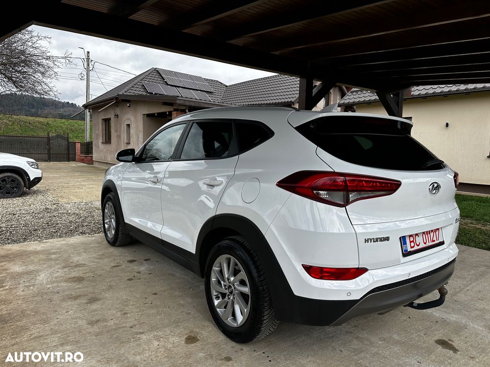 Hyundai Tucson 2.0 CRDI 4WD Intro Edition - 6