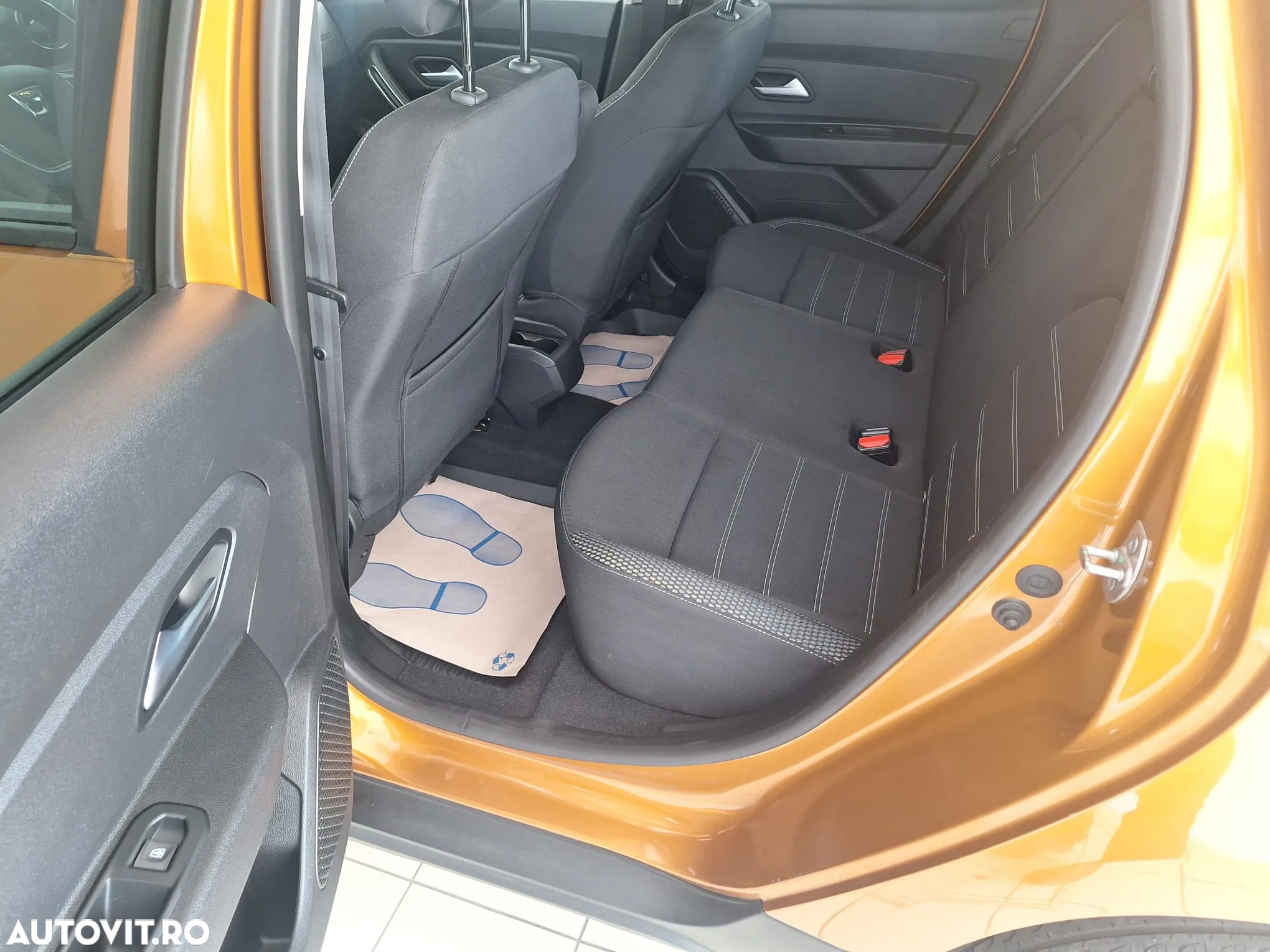Dacia Duster 1.5 Blue dCi 4WD Prestige jante 17" - 11