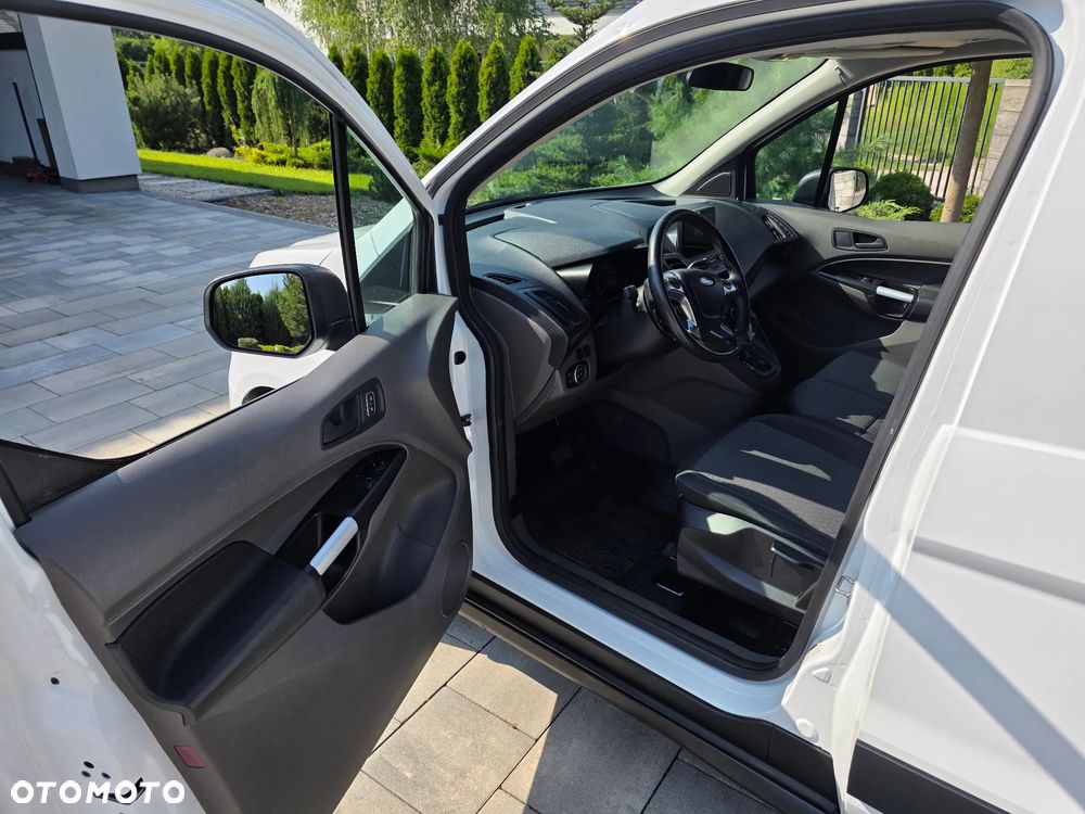 Ford TRANSIT CONNECT - 8