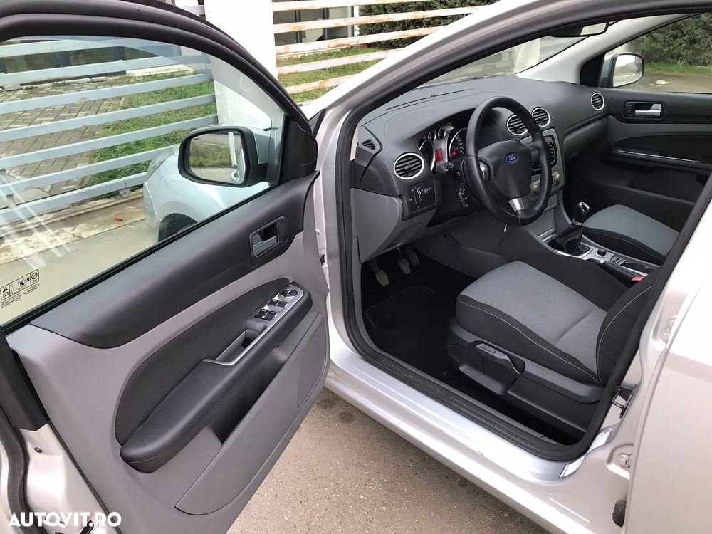 Ford Focus 1.6 TDCI DPF Concept - 11