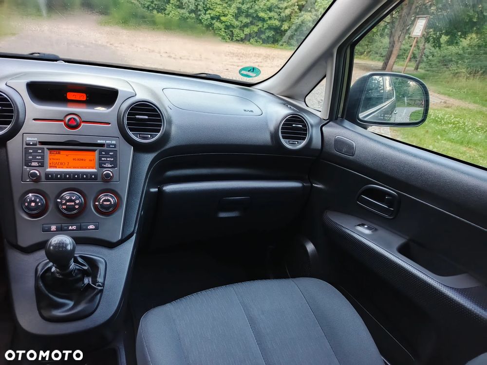 Kia Carens 1.6 CRDi Vision - 10