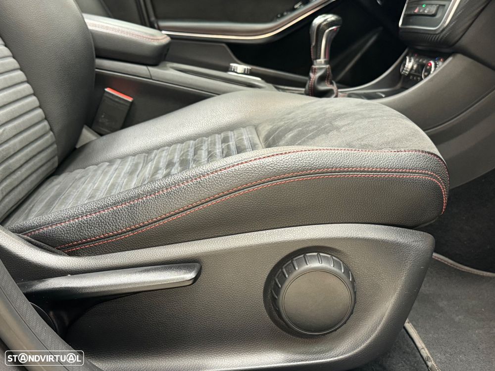 Mercedes-Benz A 180 CDI (BlueEFFICIENCY) AMG Sport - 31