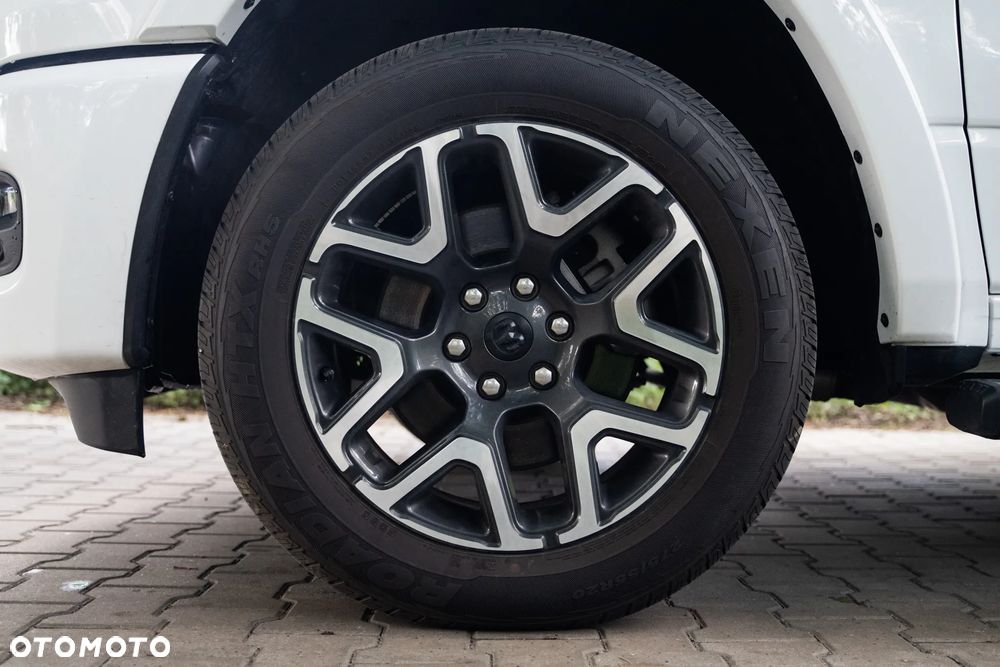 RAM 1500 - 10