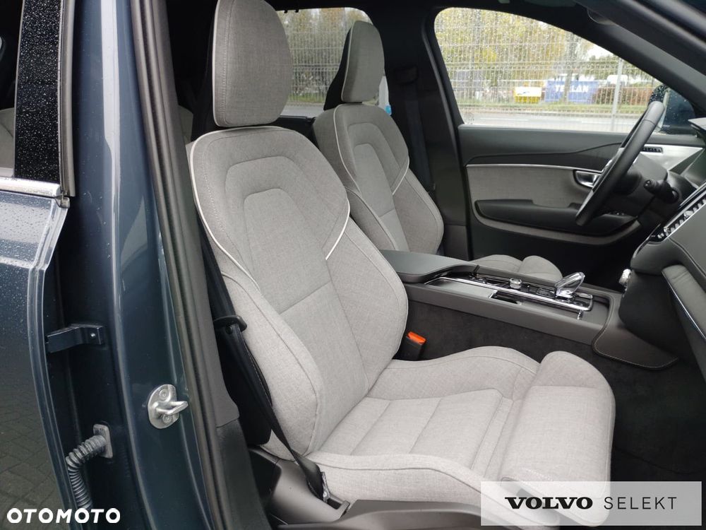 Volvo XC 90 - 17