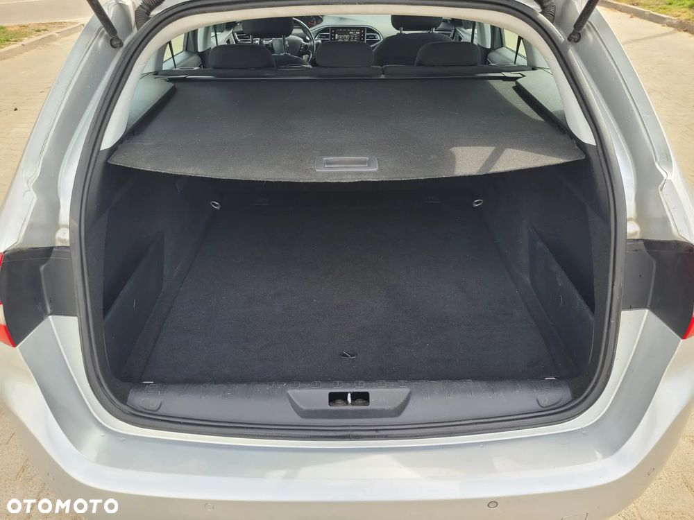 Peugeot 308 - 23