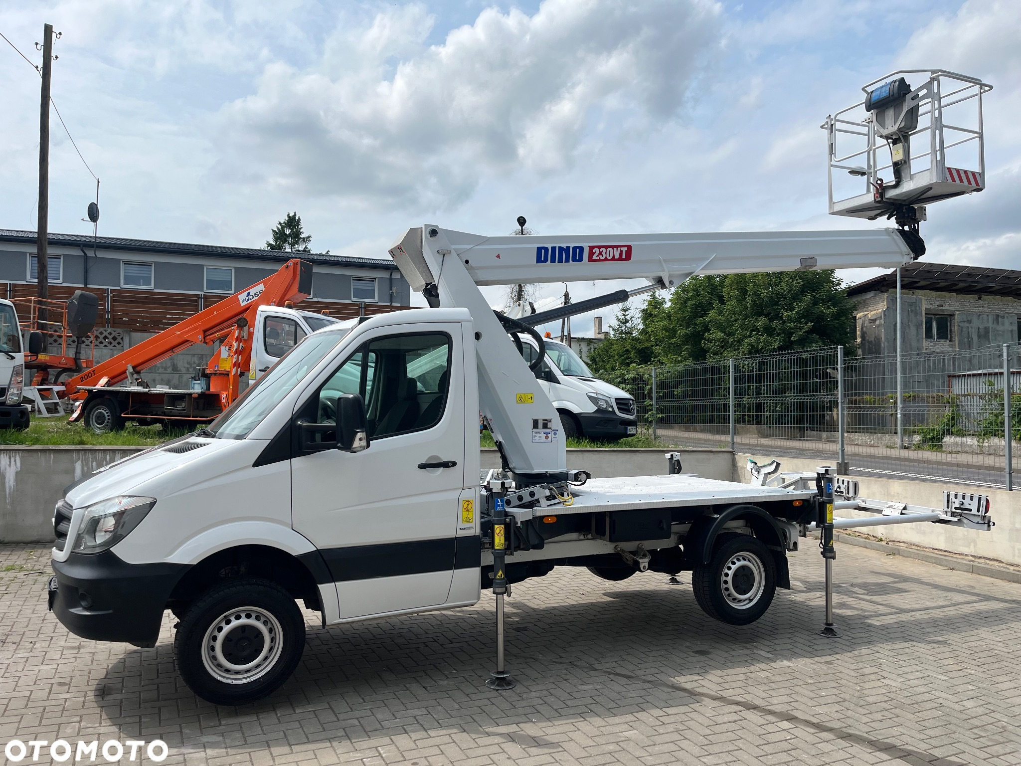 Mercedes-Benz Podnośnik Koszowy Zwyżka Dino 230VT 23 metry 15 metrów bok Mega zasięgi!! Jak Ruthmann Wumag Gsr Sterowanie z Pilota !! - 38