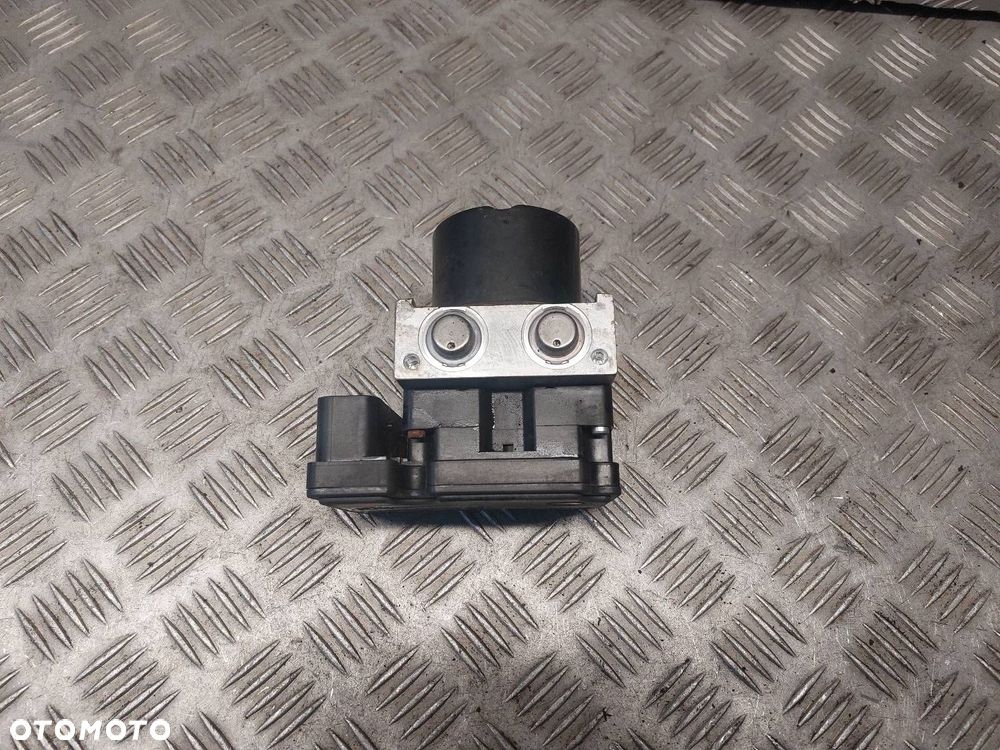 POMPA STEROWNIK ABS TOYOTA YARIS II LIFT 1.33 44510-0D110 - 1