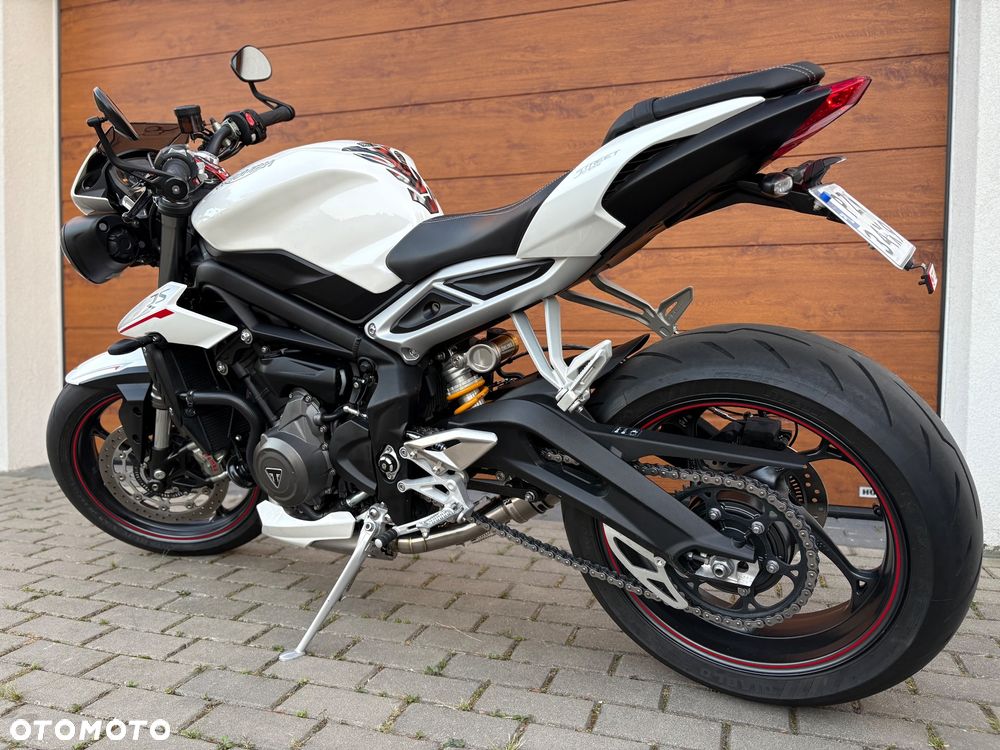 Triumph Street Triple - 31
