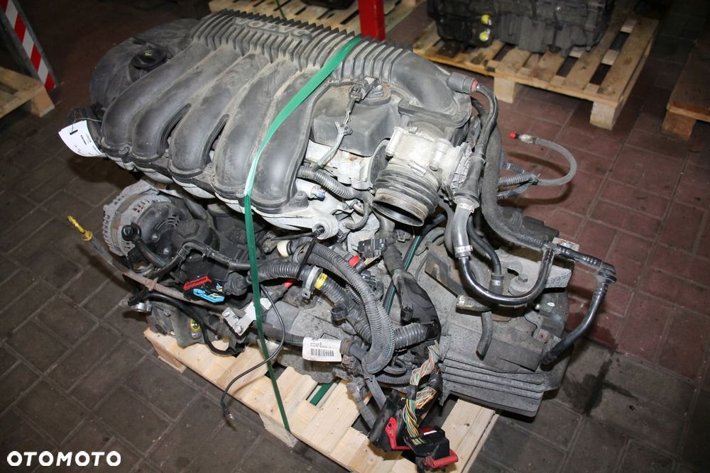 VOLVO V50 S40 C30 SILNIK 2.4 BENZYNA B5244S5/4/7 - 5
