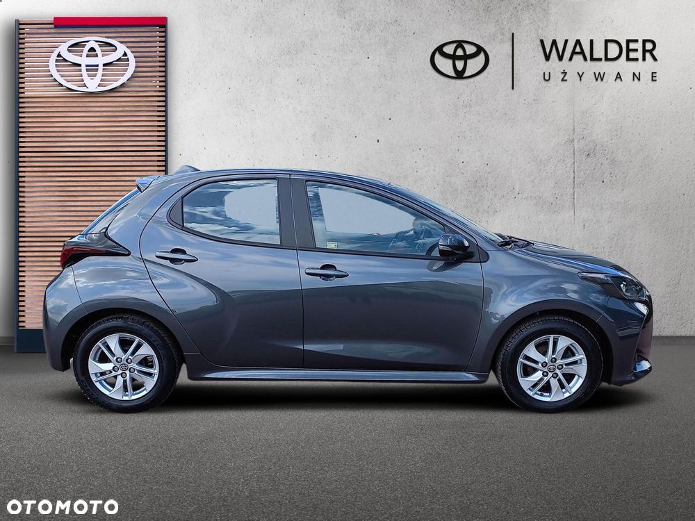 Toyota Yaris - 7
