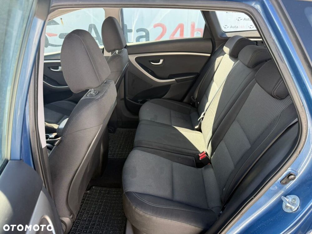 Hyundai i30 1.6 Classic - 21