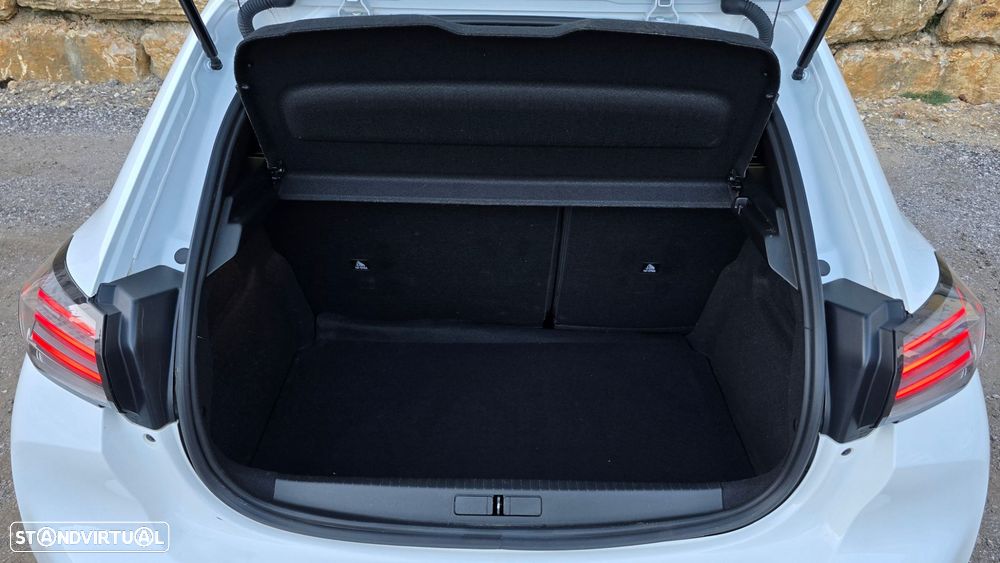 Peugeot 208 1.2 PureTech Active - 51
