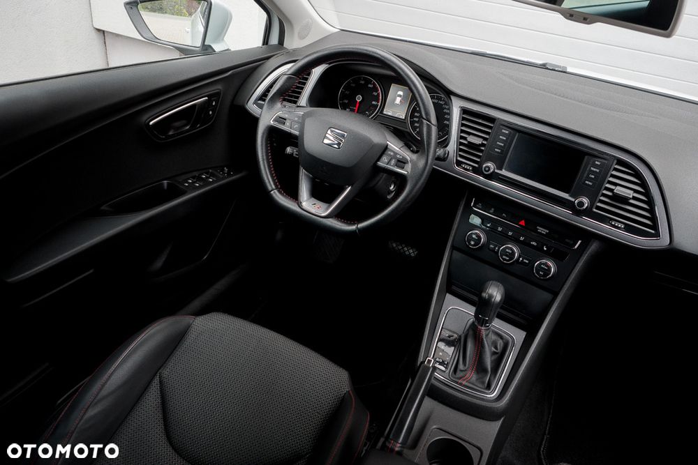 Seat Leon 1.8 TSI FR S&S DSG - 40