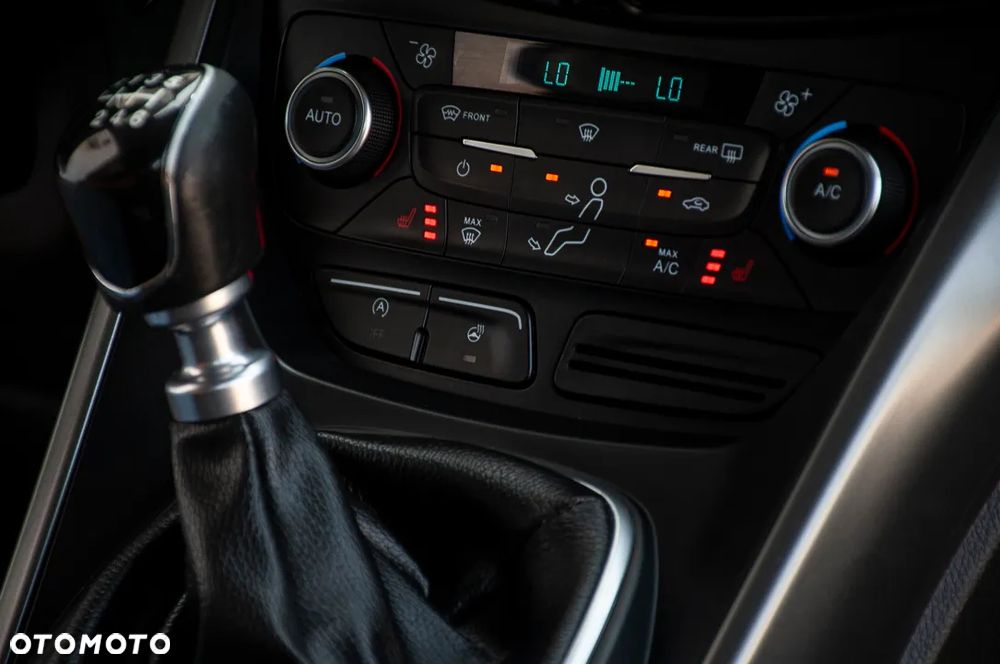 Ford Kuga 1.5 EcoBoost FWD Titanium ASS GPF - 27