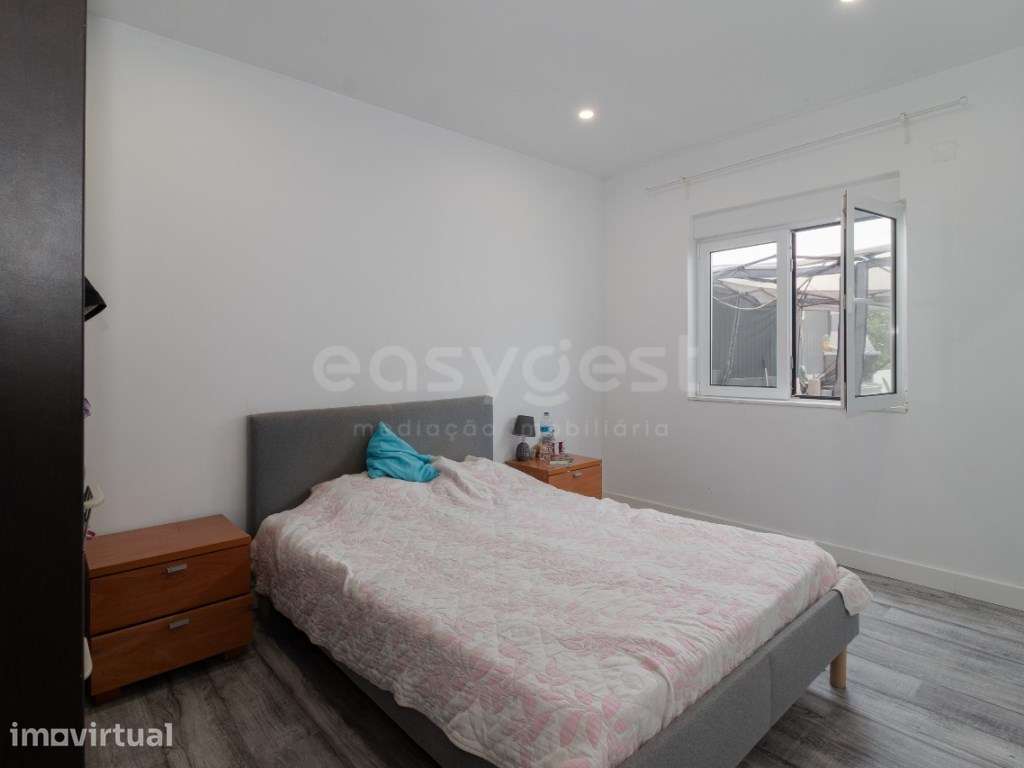 Moradia T2+2 - Arroteias - Renovada - Grande imagem: 4/21