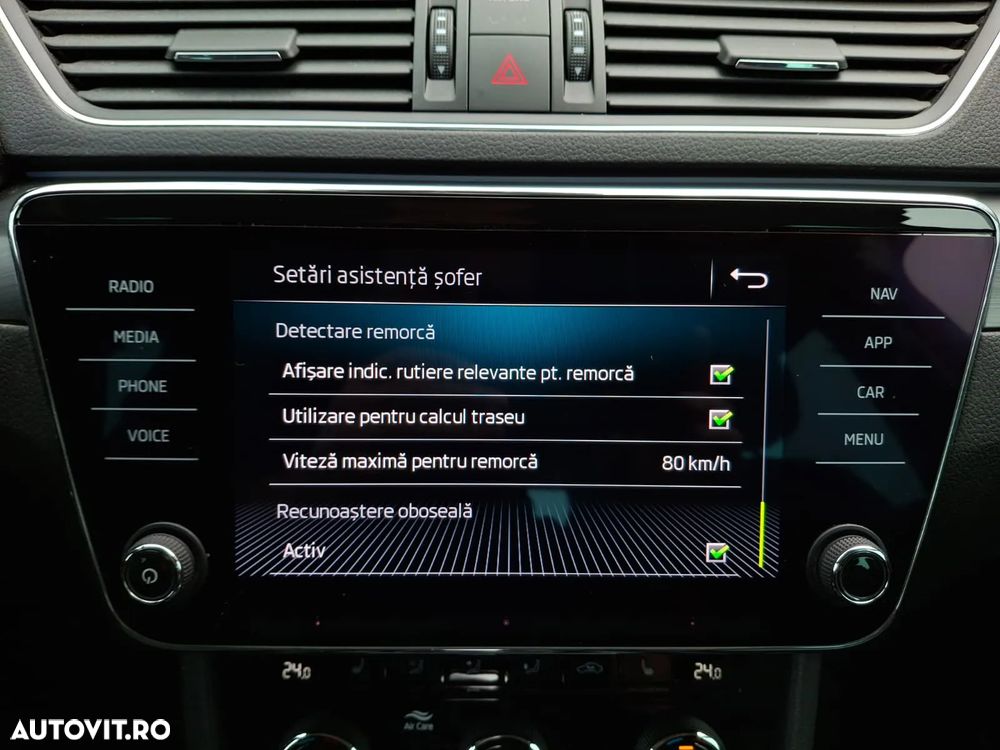 Skoda Superb 2.0 TDI DSG Style - 23