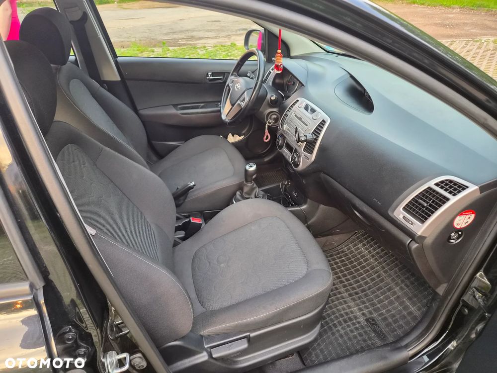 Hyundai i20 1.4 Classic + EU5 - 10