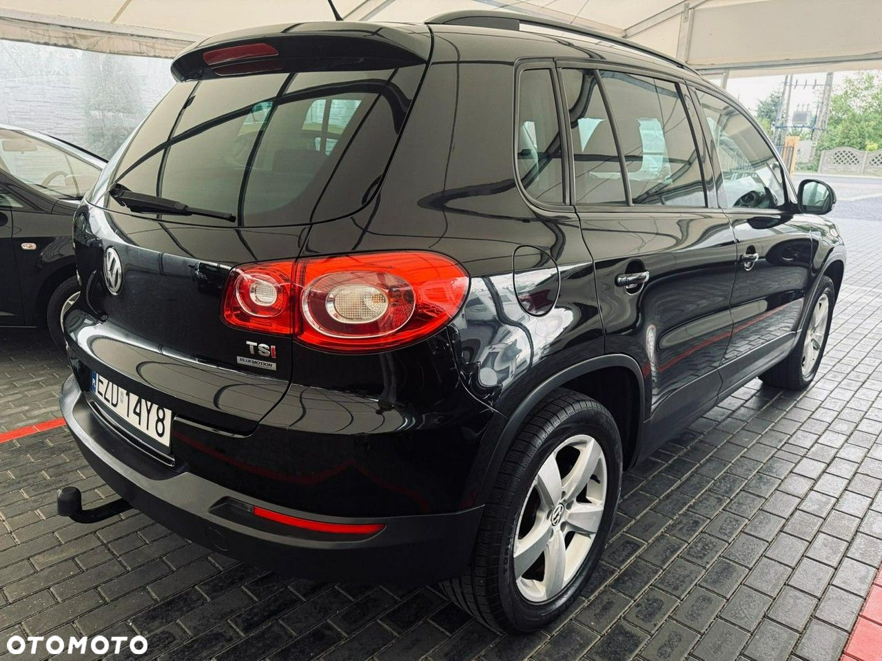 Volkswagen Tiguan - 12