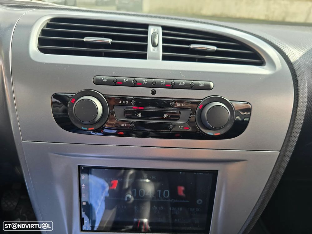 SEAT Leon 1.6 TDI Sport - 15