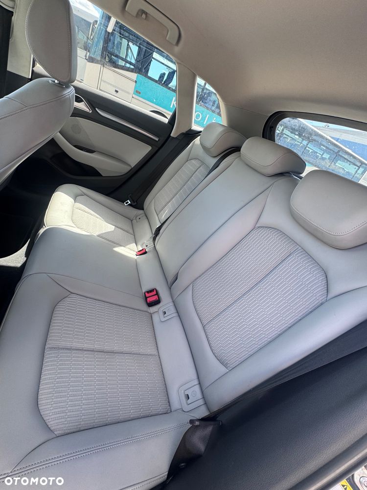 Audi A3 Sportback 1.6 TDI clean diesel Ambiente - 11