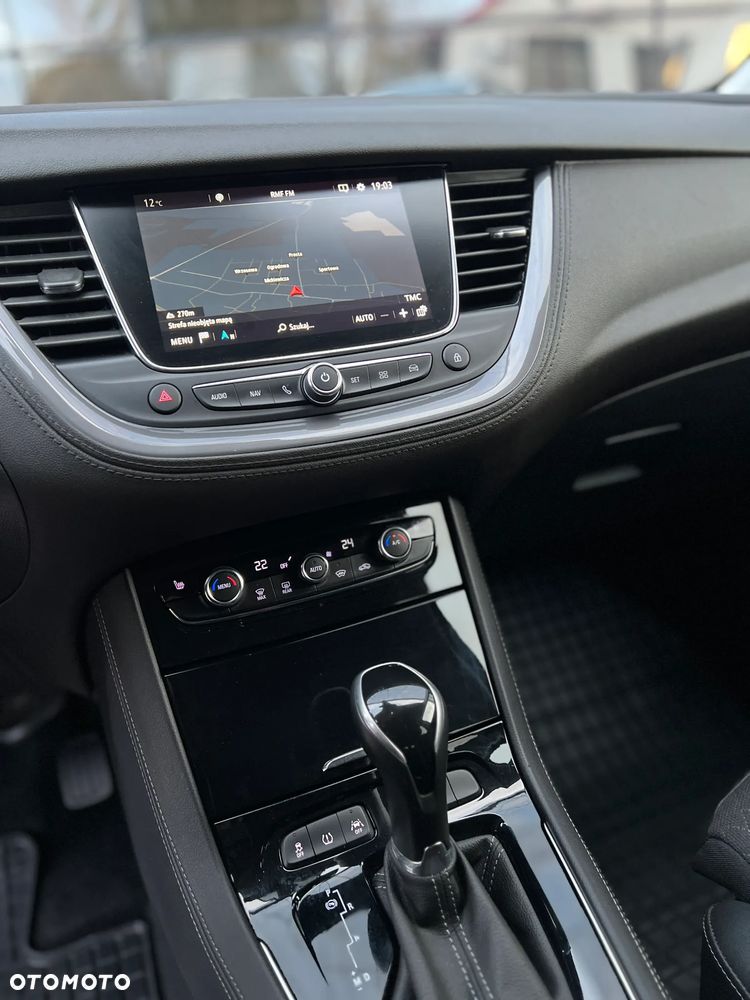Opel Grandland X 1.2 T GPF Ultimate S&S - 21