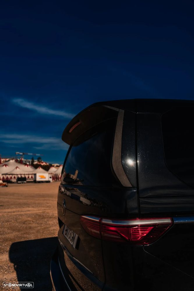 VW Multivan 2.0 TSI Style Longa DSG - 9