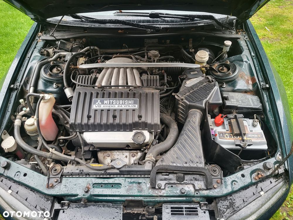 Mitsubishi Galant - 2