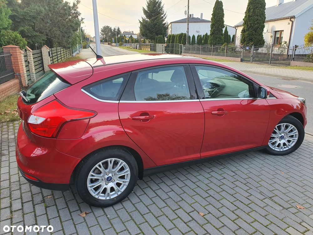 Ford Focus - 25