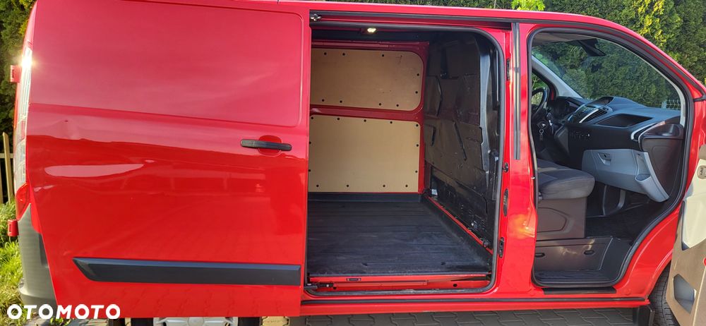 Ford Transit Custom - 11