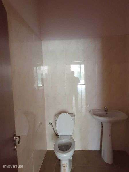Loja com potencial para conversão em apartamento - Grande imagem: 4/6
