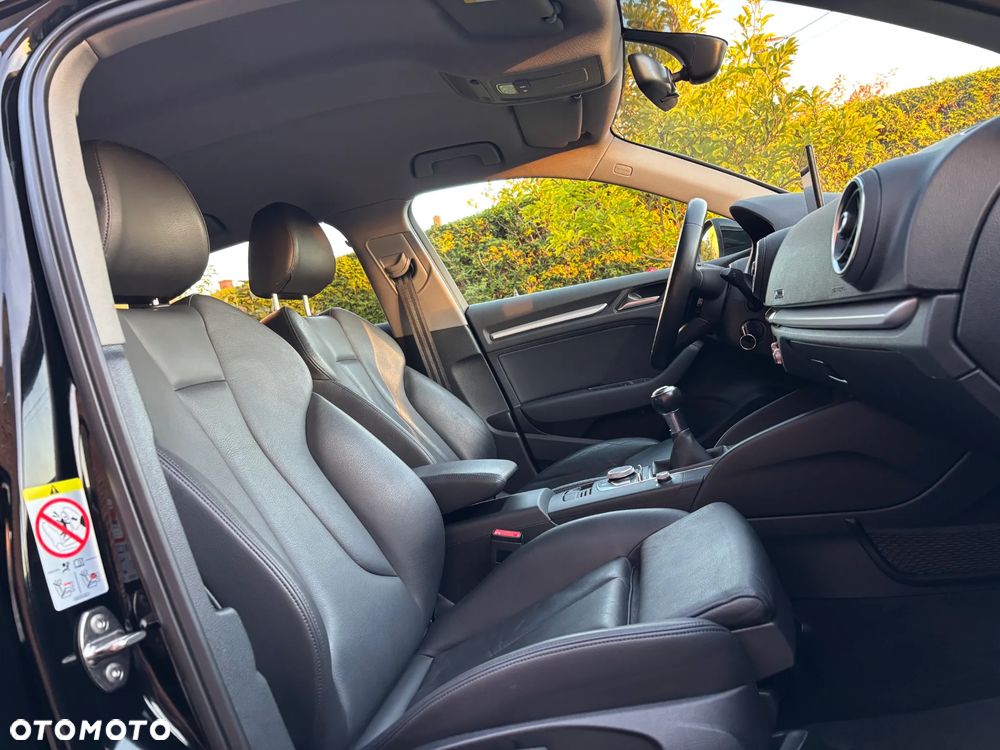 Audi A3 Sportback - 18