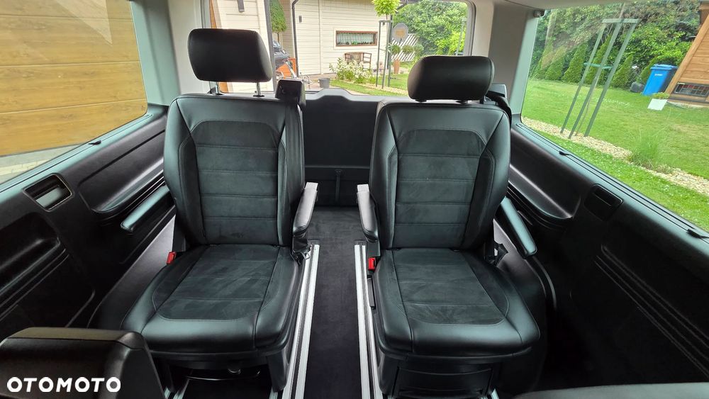 Volkswagen Multivan - 16