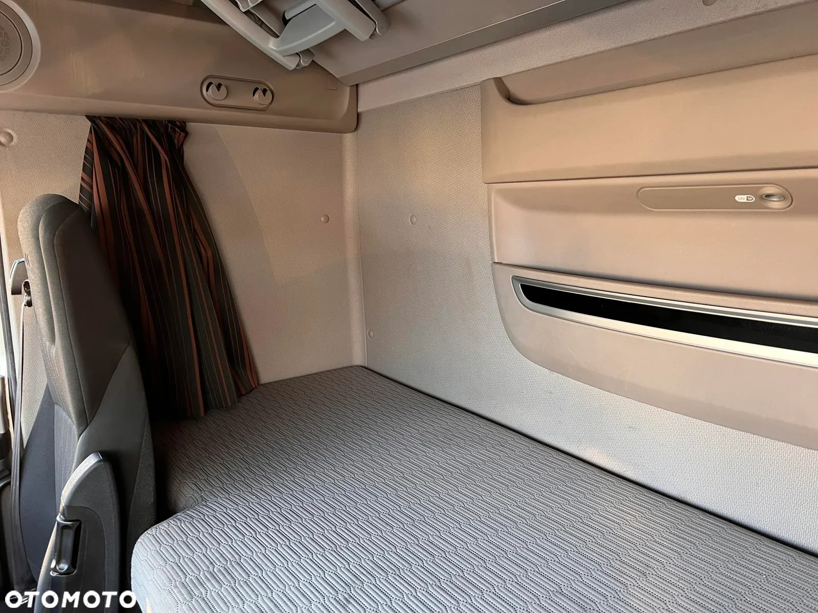 DAF XF 450 FT 4x2 Super Space Cab - 26