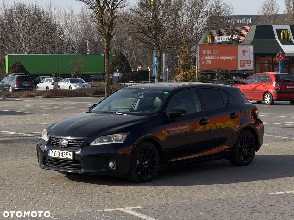 Lexus CT 200h Prestige - 1