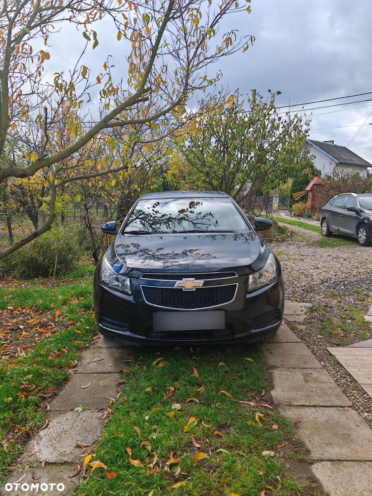 Chevrolet Cruze 1.6 LS - 5