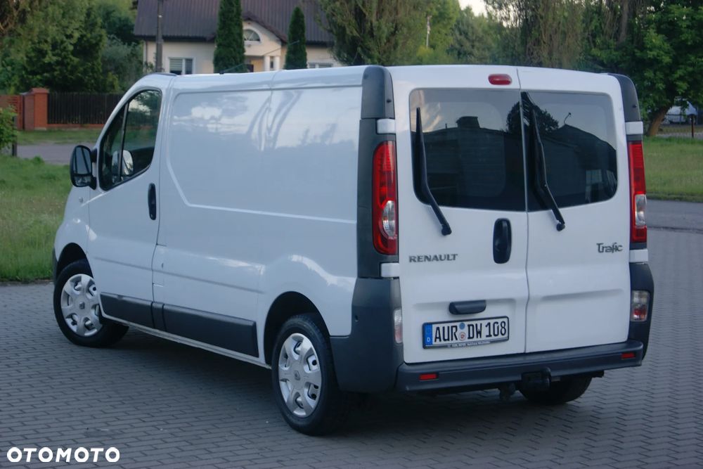 Renault TRAFIC - 17