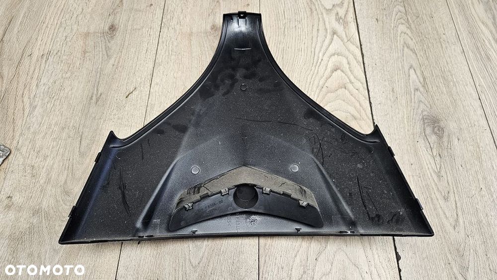Czasza owiewka Yamaha X-Max 125 / 250 1B9-F8345-00 - 10