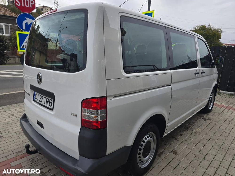 Volkswagen Transporter - 5